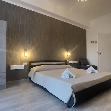 Gasthuis Cconforthotels R&b Gary House Bari